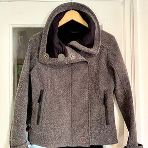 LuluLemon Lined Jacket 🤍🖤